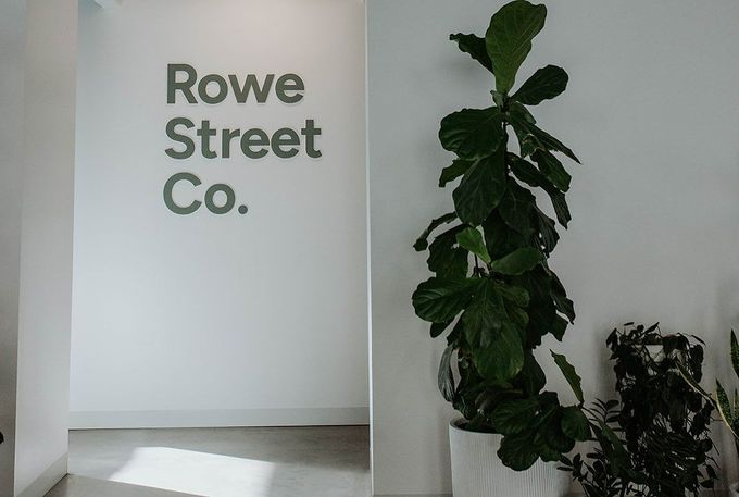 A Sign On A Wall That Says Rowe Street Co — Rowe Street Collective In Shepparton, VIC