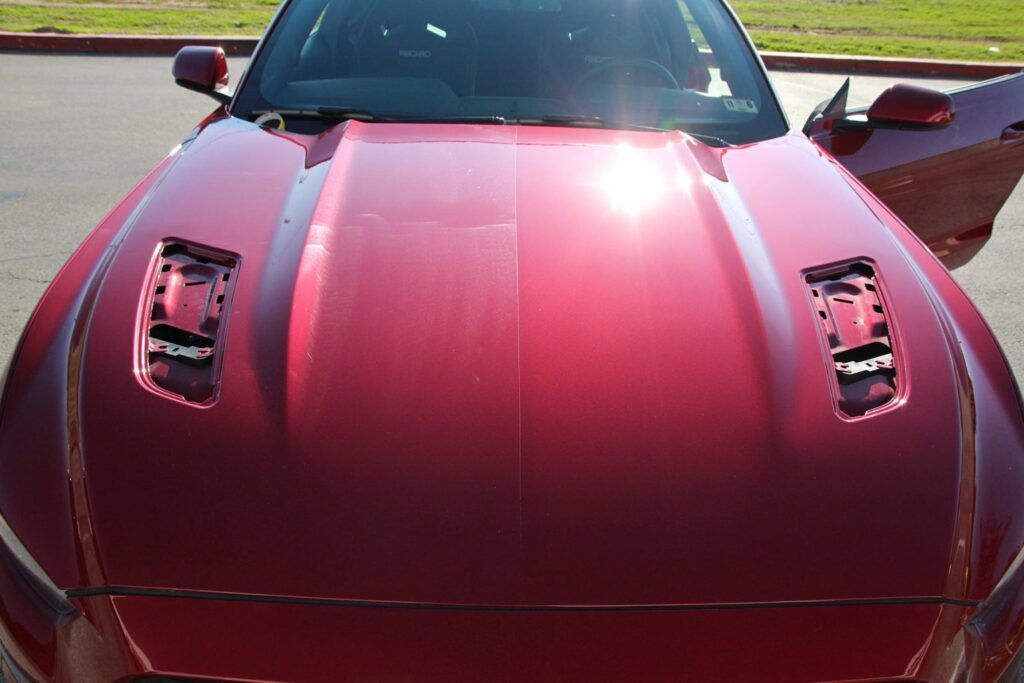 Mustang ruby Red