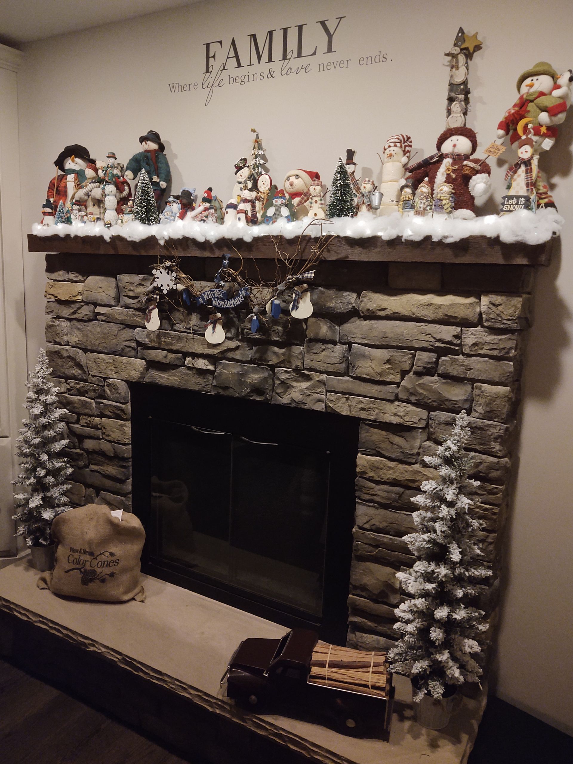 Cliffstone — Modern Fireplace With Brick Wall in Lan ghorne, PA