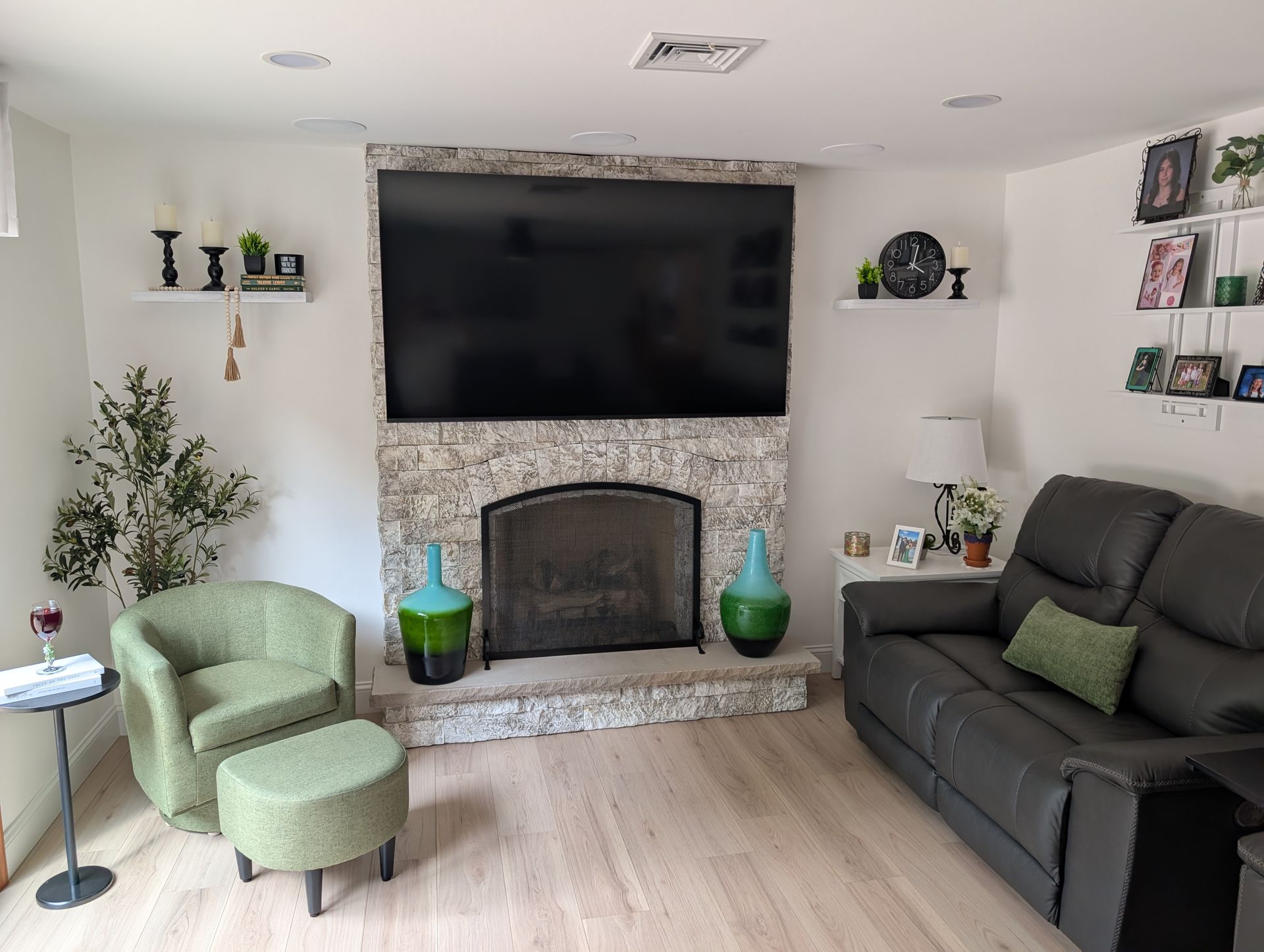 Chardonnay southern ledge and fieldstone mix fireplace