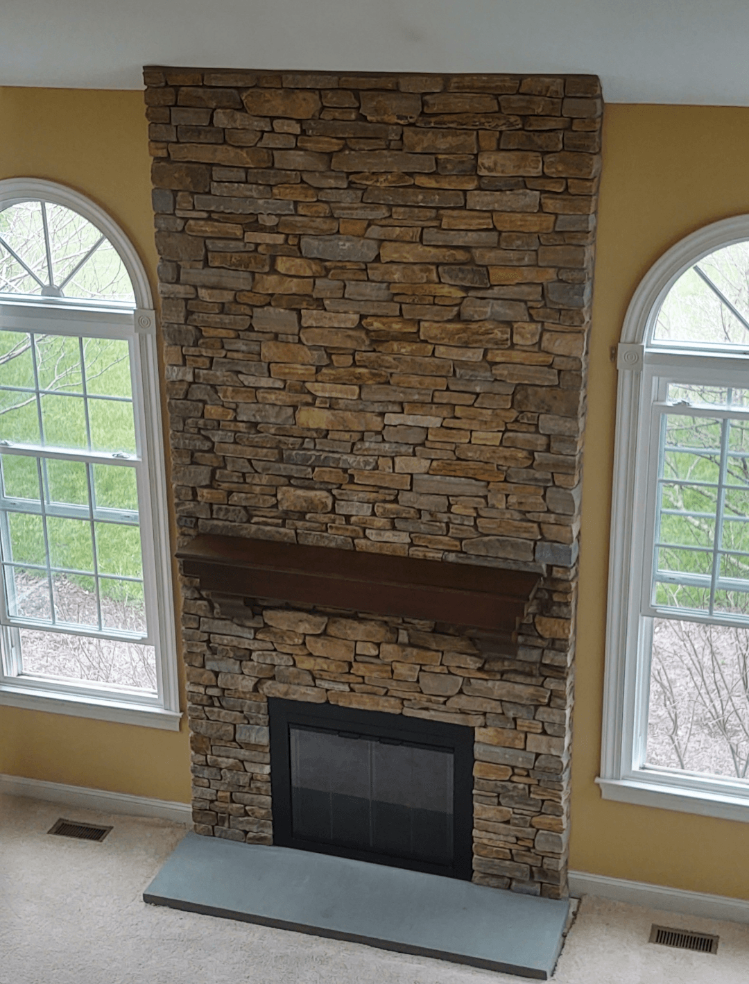 Chardonnay country ledgestone