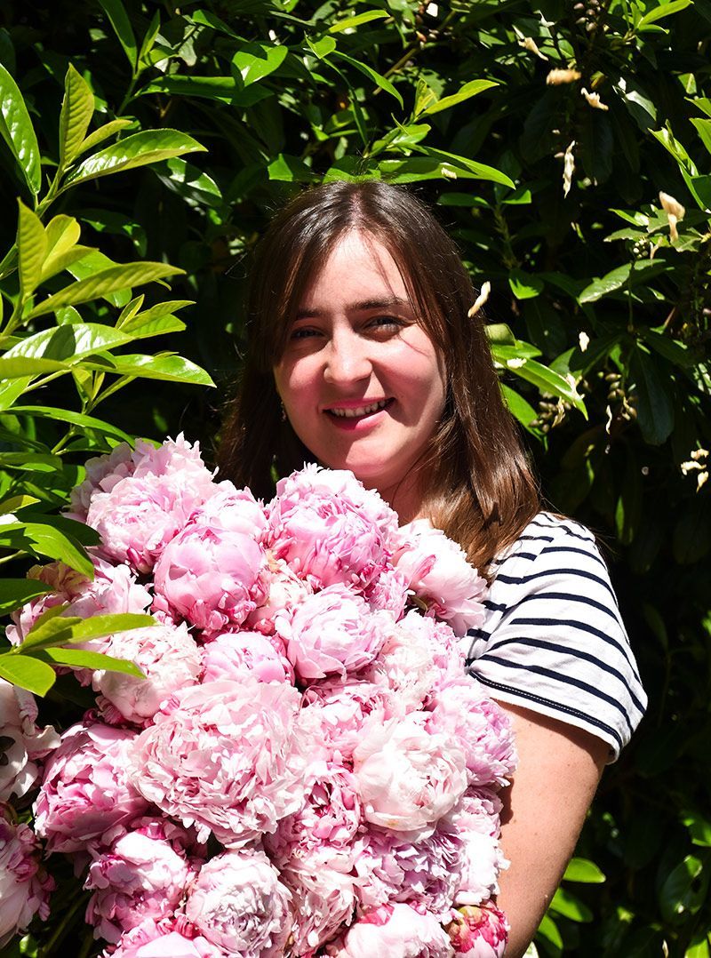Portrait de Rejanne dans le jardin