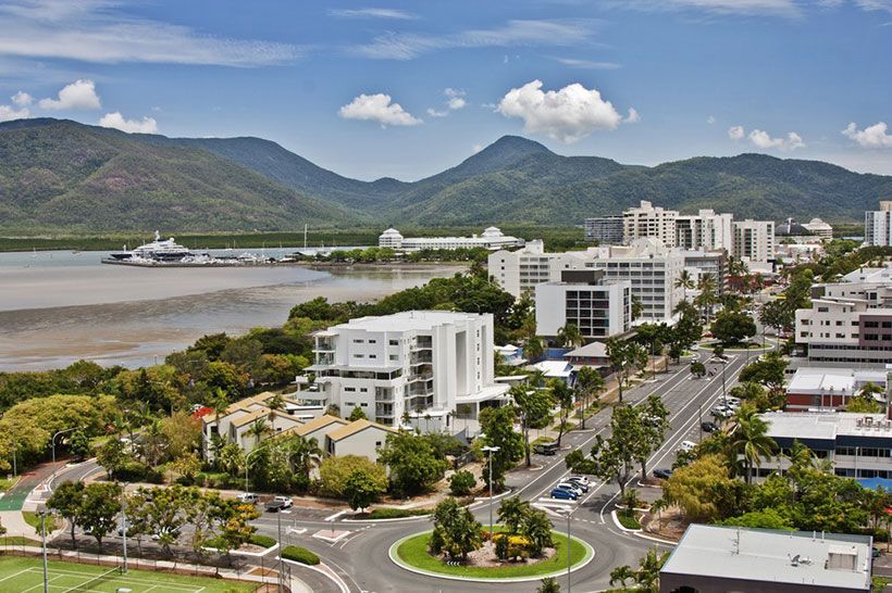 Captivating Aerial Perspective Showcasing Cairns โ Ozzie Camper Trailers in Cairns, QLD