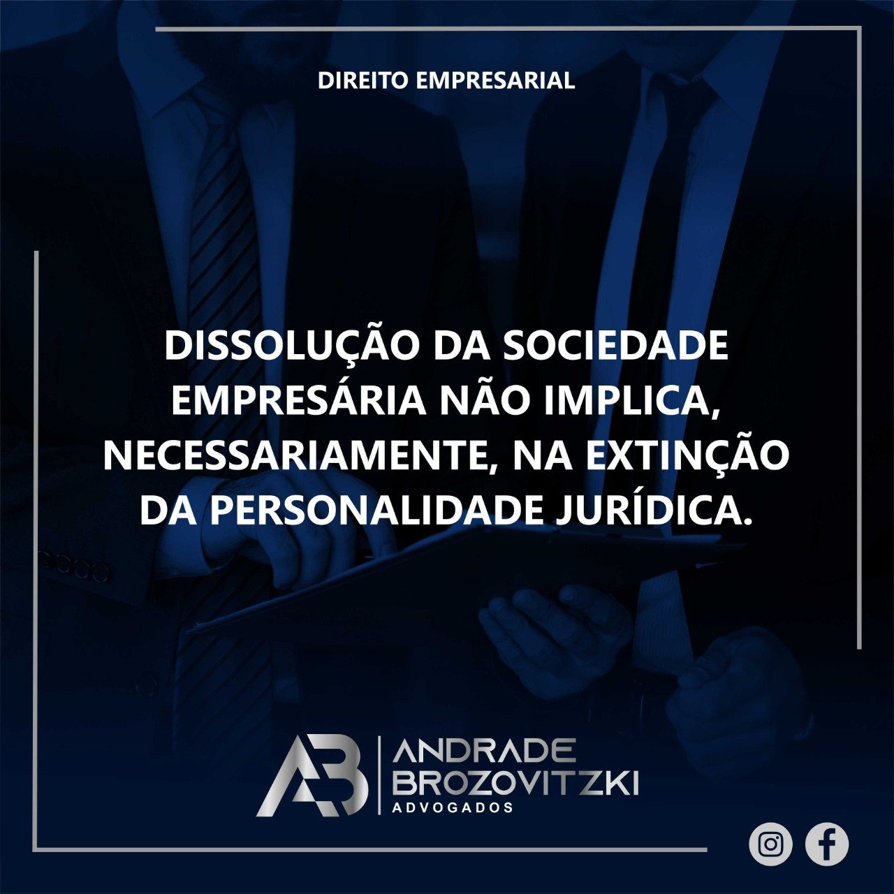 A mera formalização do distrato societário não é capaz de extinguir a sua personalidade jurídica.