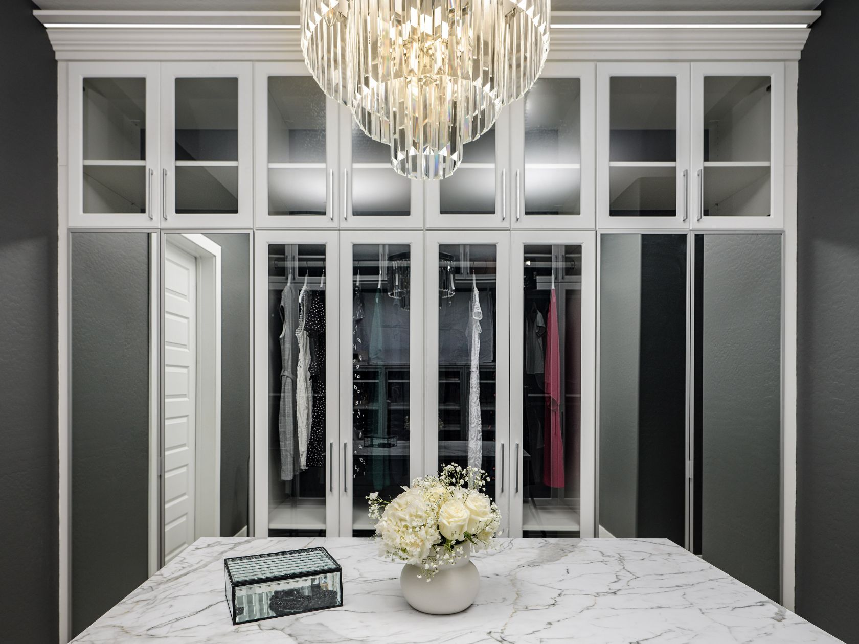 Custom Walk In Closet System