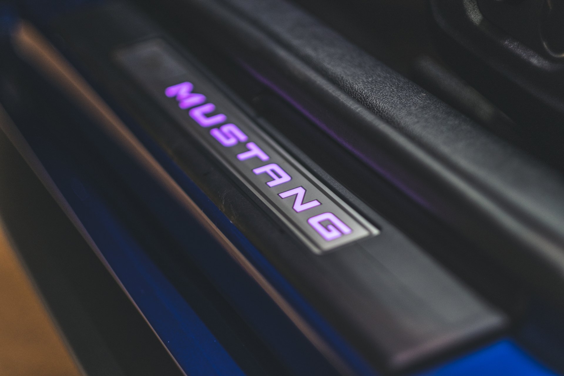 Definitive Details Valparaiso, IN Car Detailing 46385