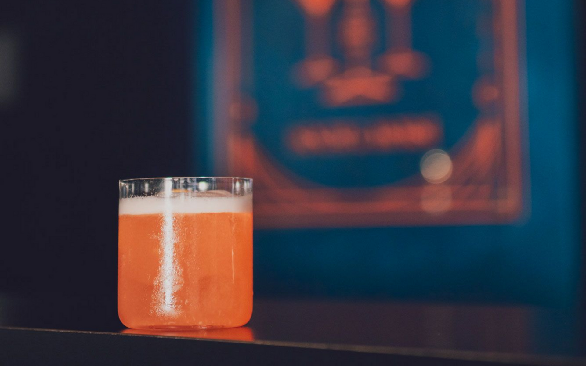 cocktail bar