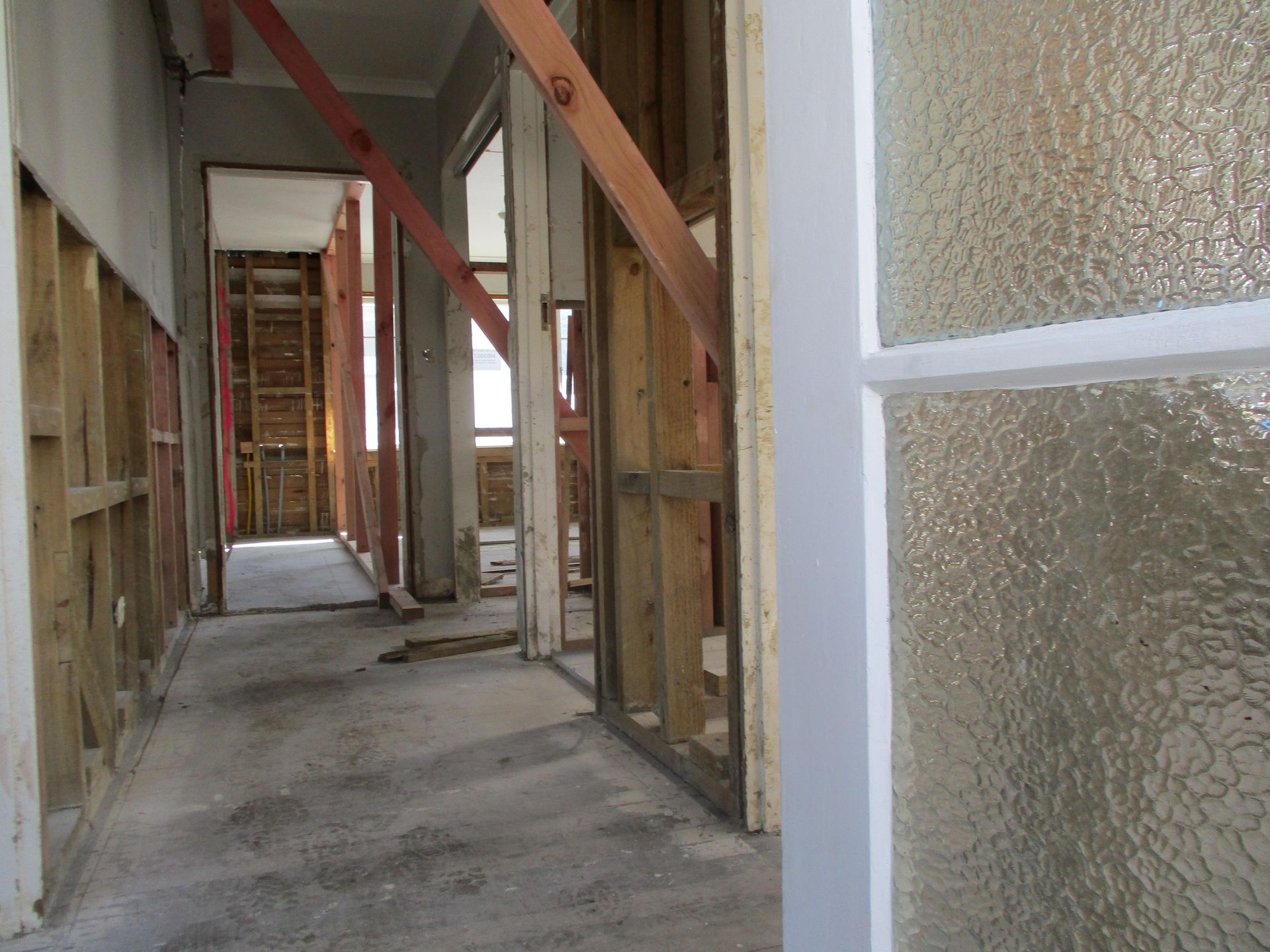 HB0067 - 3 bedroom open plan shell - needs internal cladding
