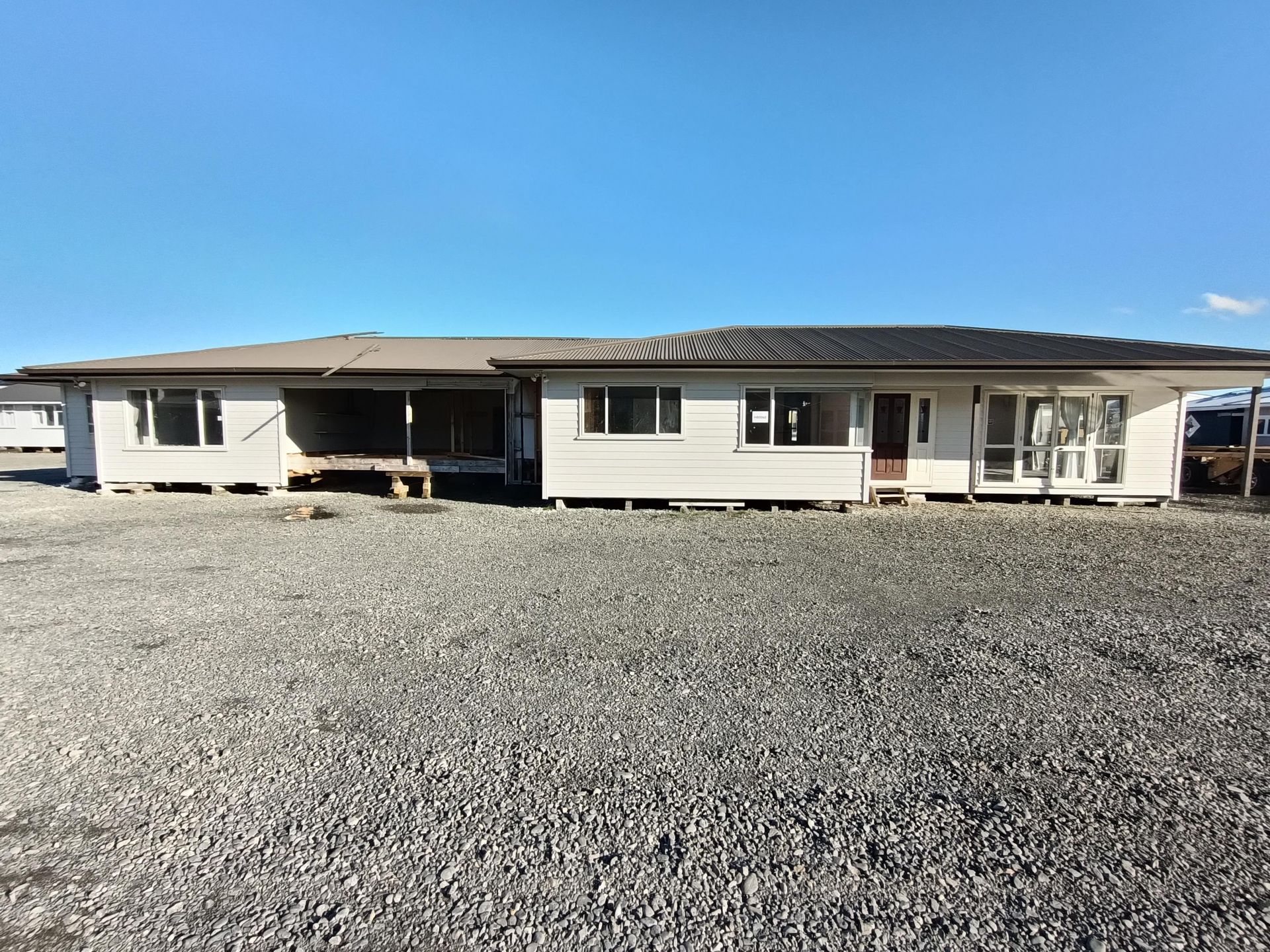 HB0060 - Large 4 bedroom family home HB0060 - Large 4 bedroom family home