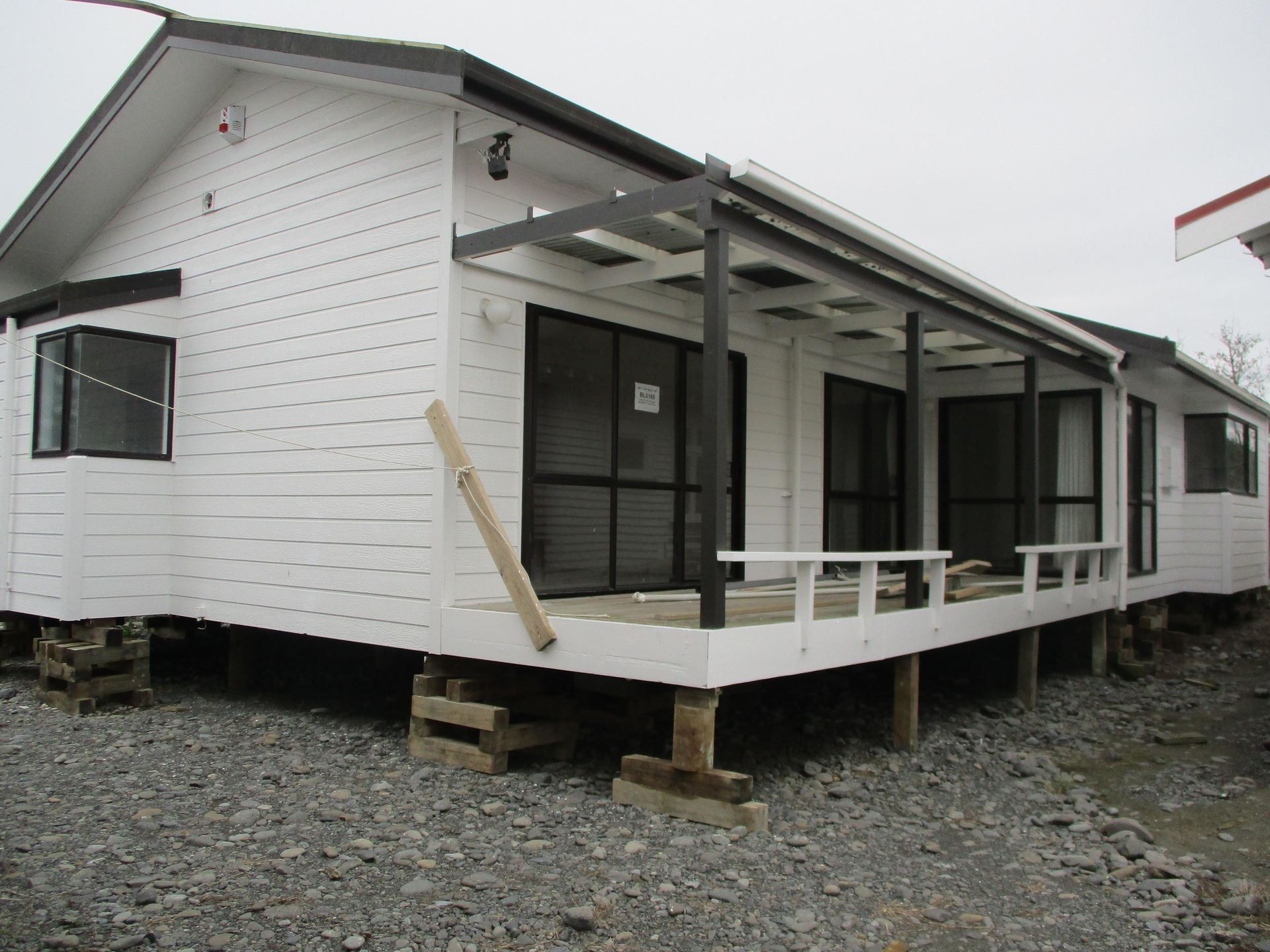 BL0165 - 3 bedrooms, ensuite, large open living...