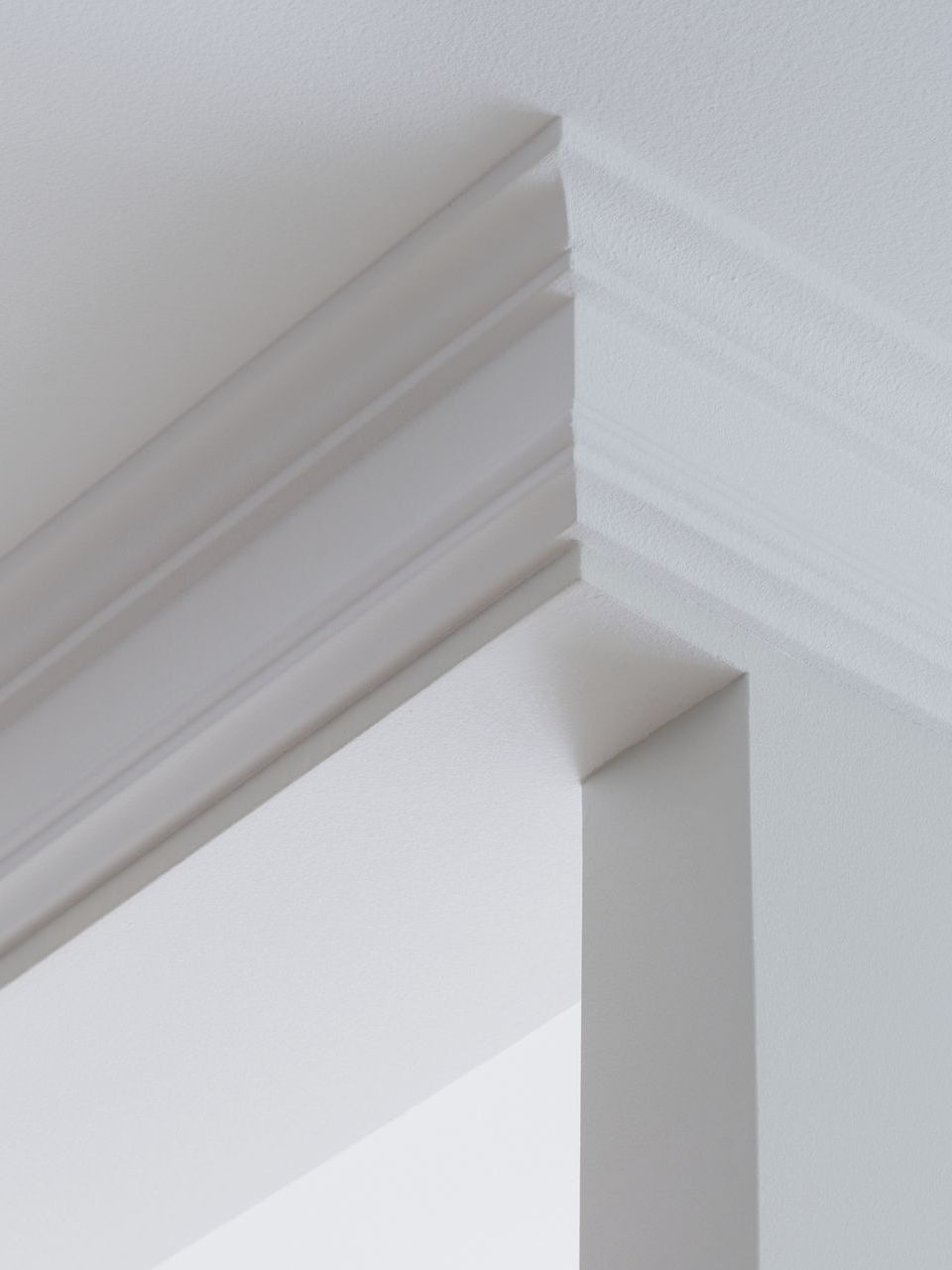 crown moulding