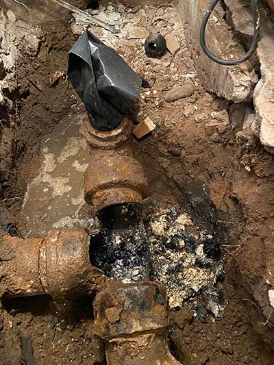 Rusty Pipe 