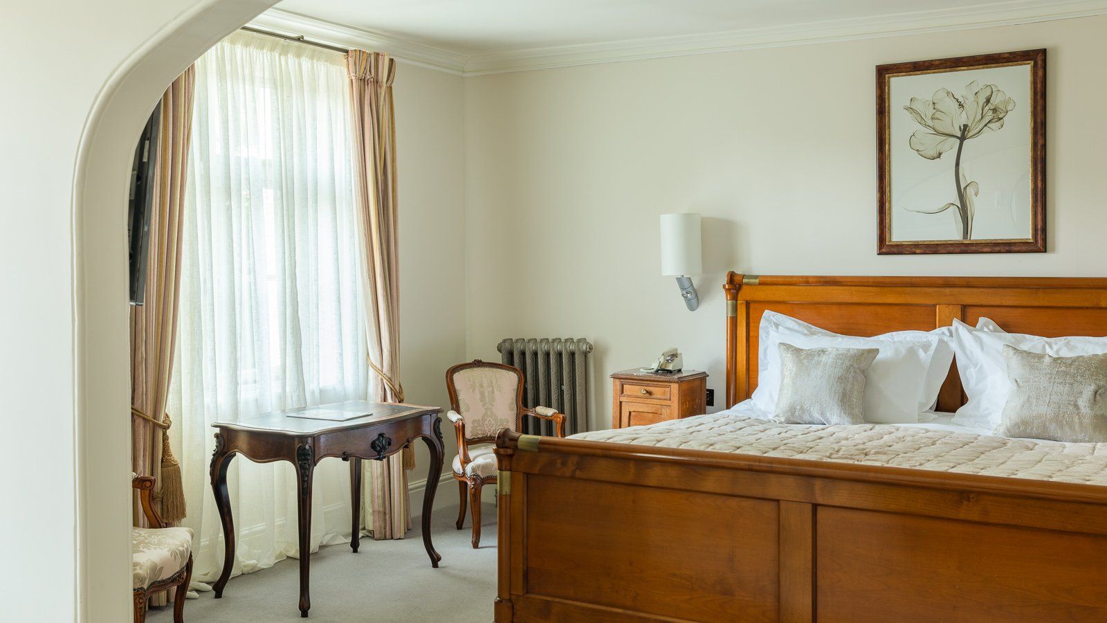 Southernhay House, Exeter - Tulip Bedroom