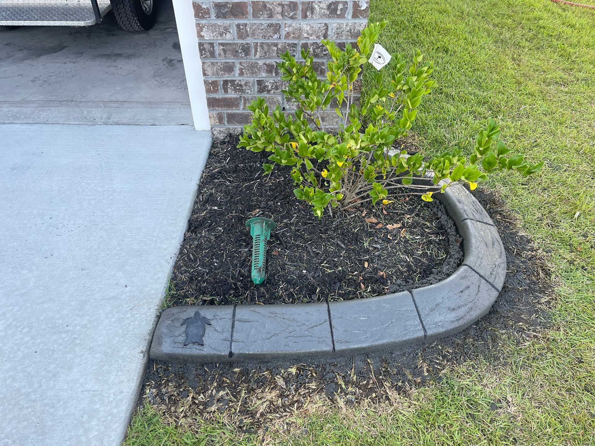 landscaping and curbing 30