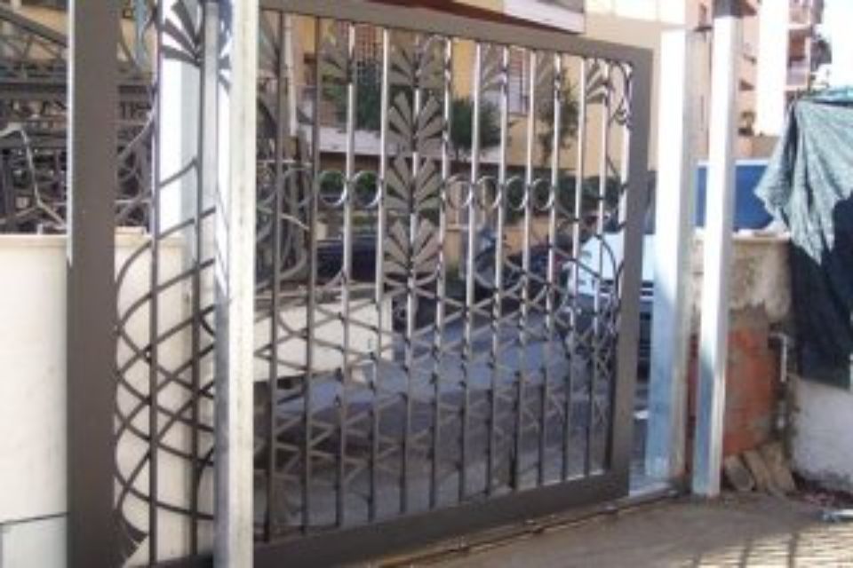 cancello in ferro battuto roma