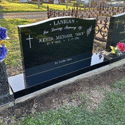 Thomas Memorials
