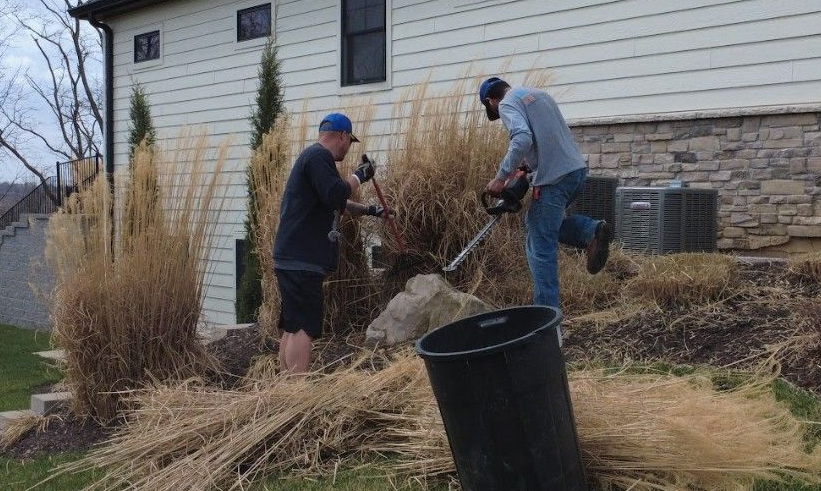 Landscapers in St. Louis MO | Hackmann Lawn & Landscape