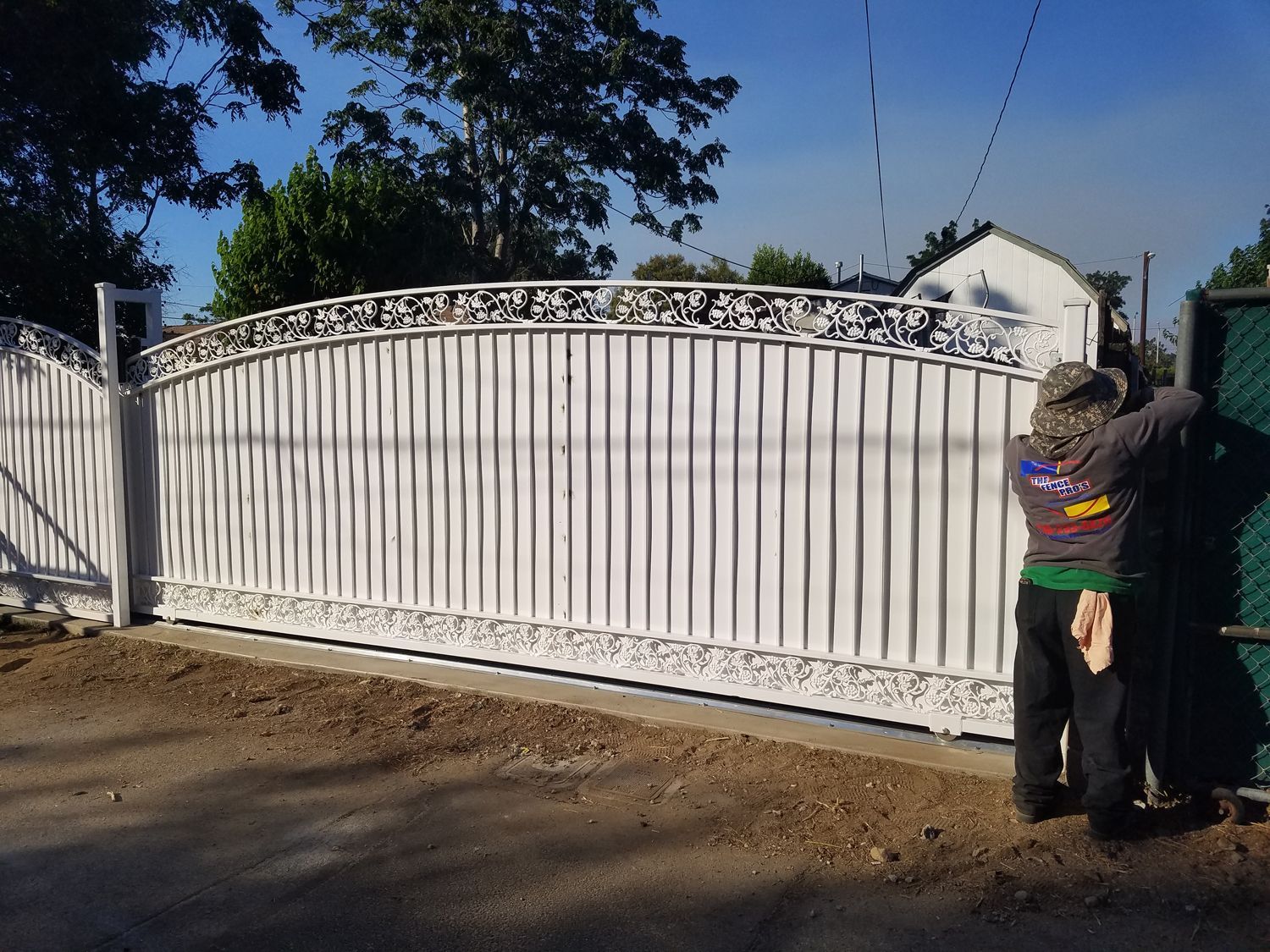 fencing services lancaster ca