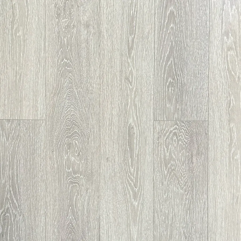 Textura de vetas de madera gris claro con sutiles vetas verticales.