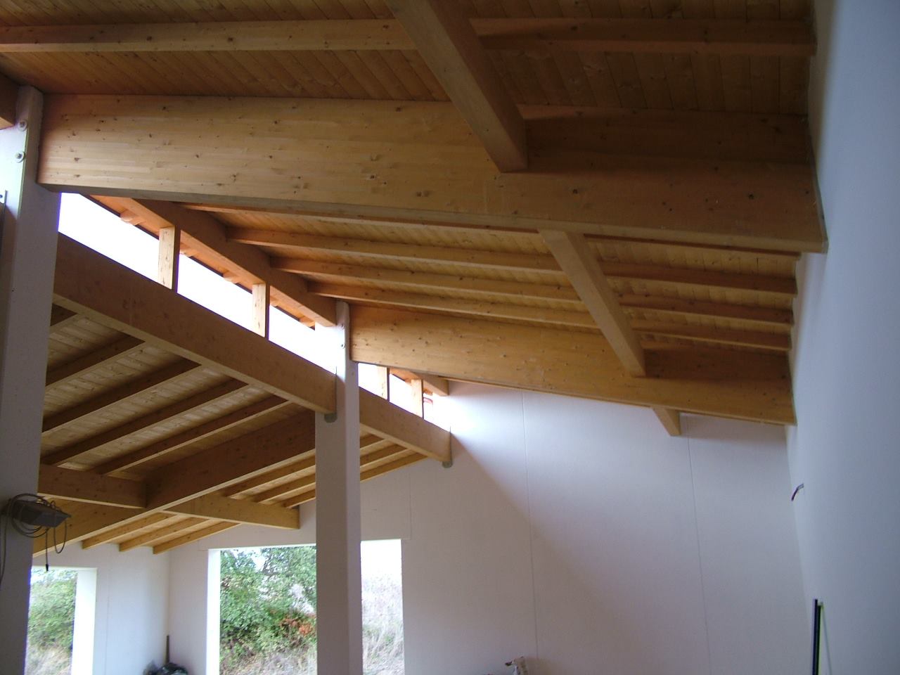 prefabbricato con struttura in legno