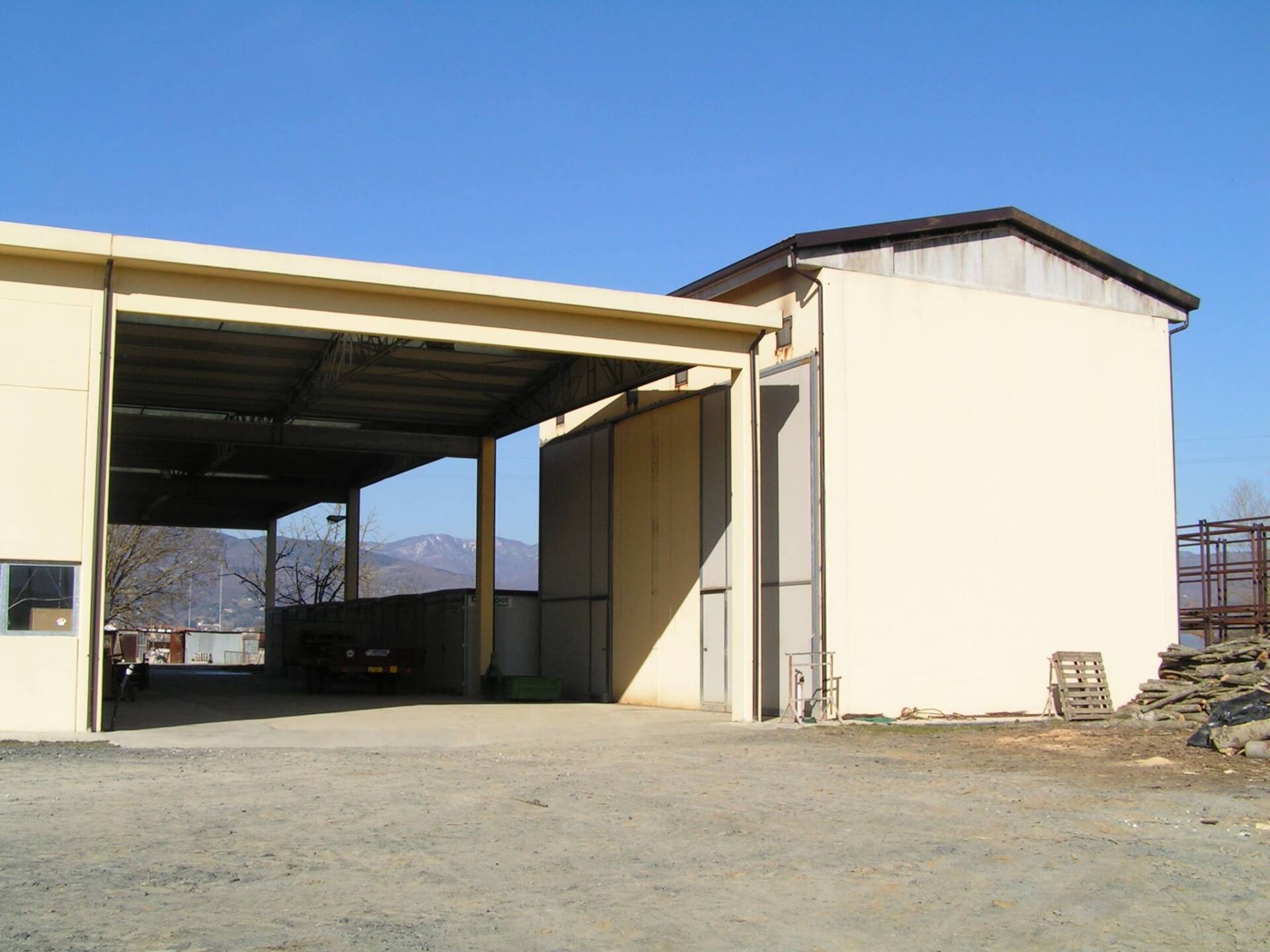prefabbricato aziendale