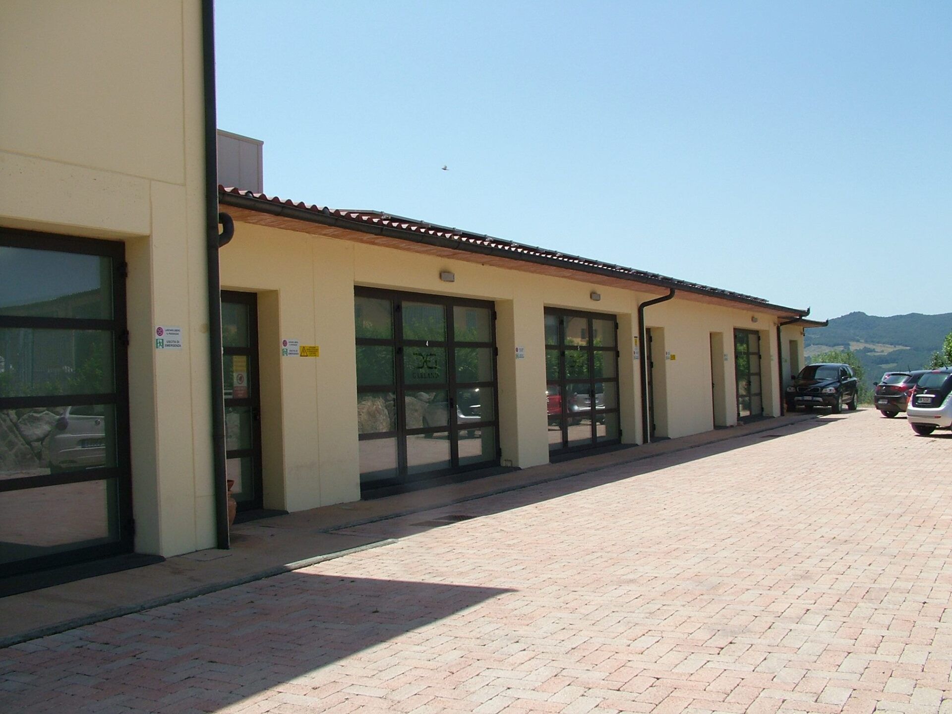 prefabbricato commerciale