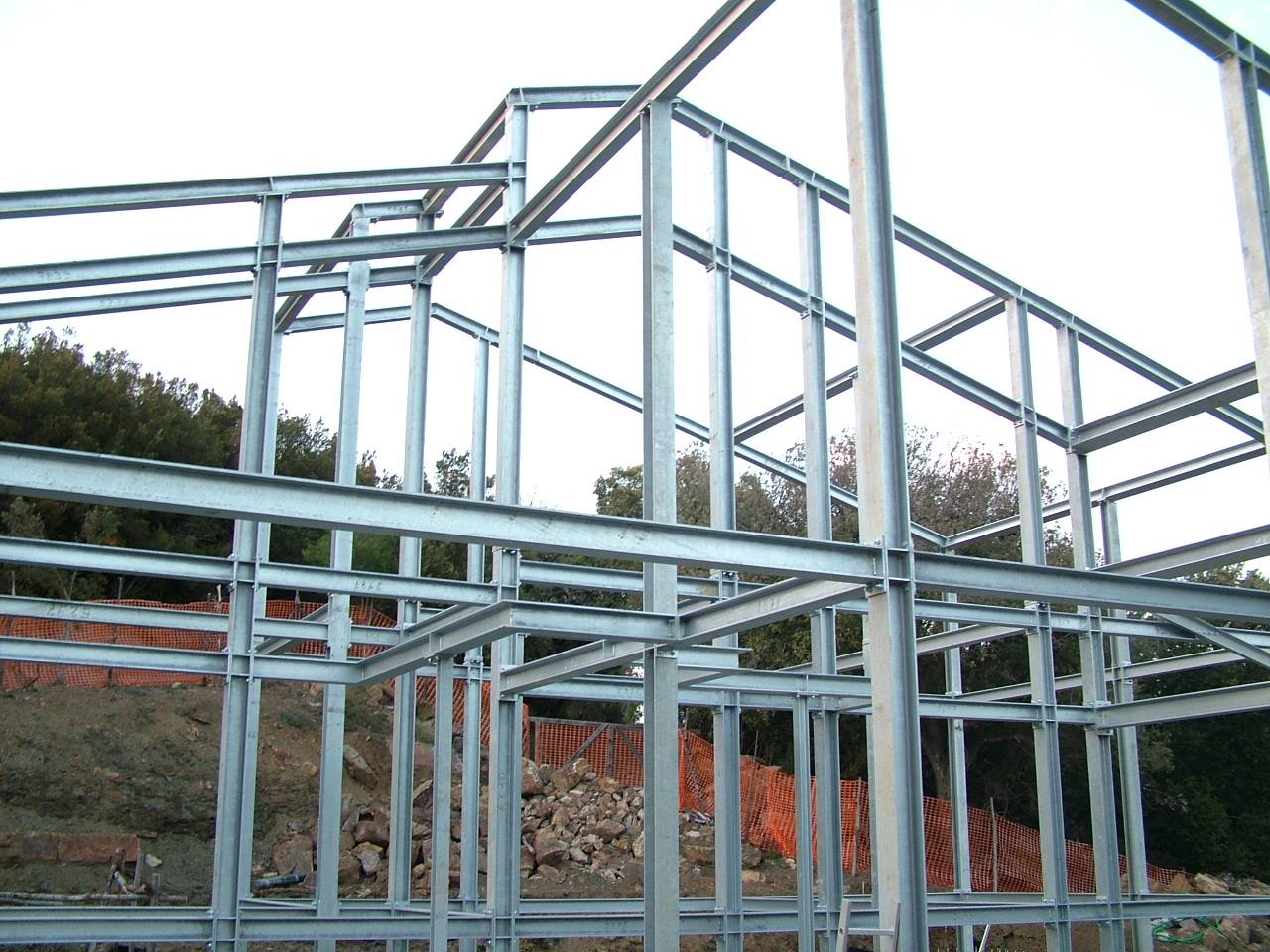 struttura di un prefabbricato commerciale