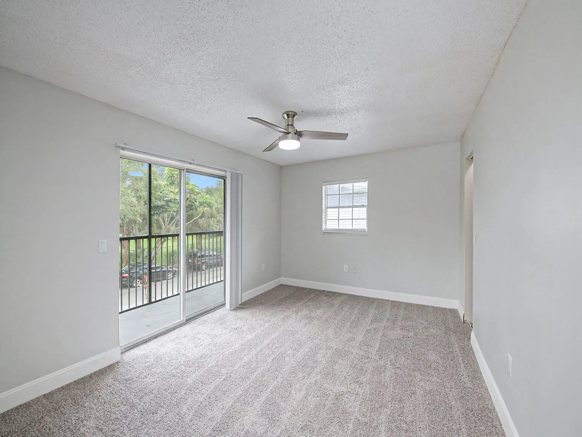 Bedroom with carpet