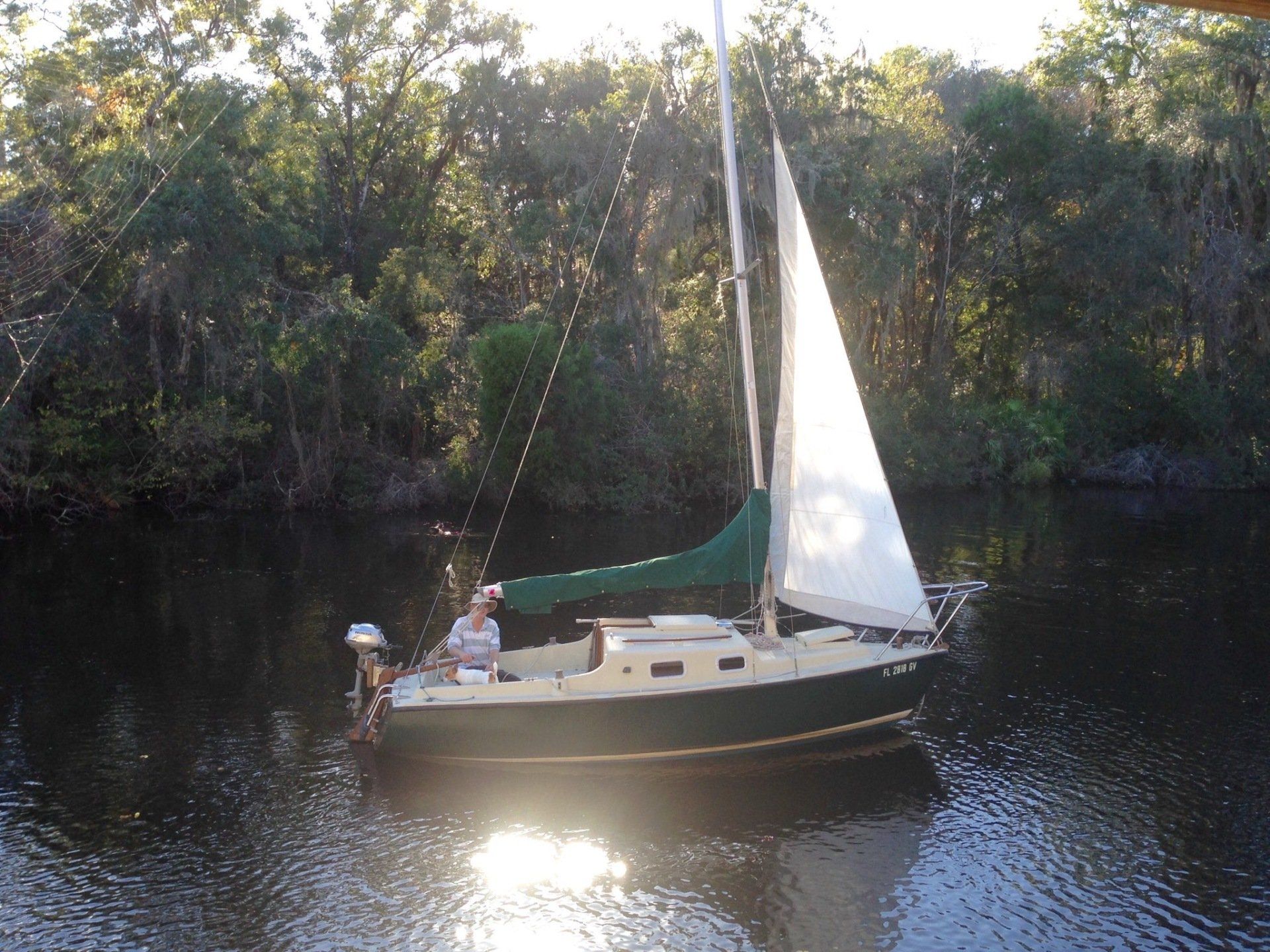 nature coast inn and cottages, best hotel Inglis Florida, bed and breakfast yankeetown, hotel suites near me, hotel suites near me, hotels in yankeetown, fl