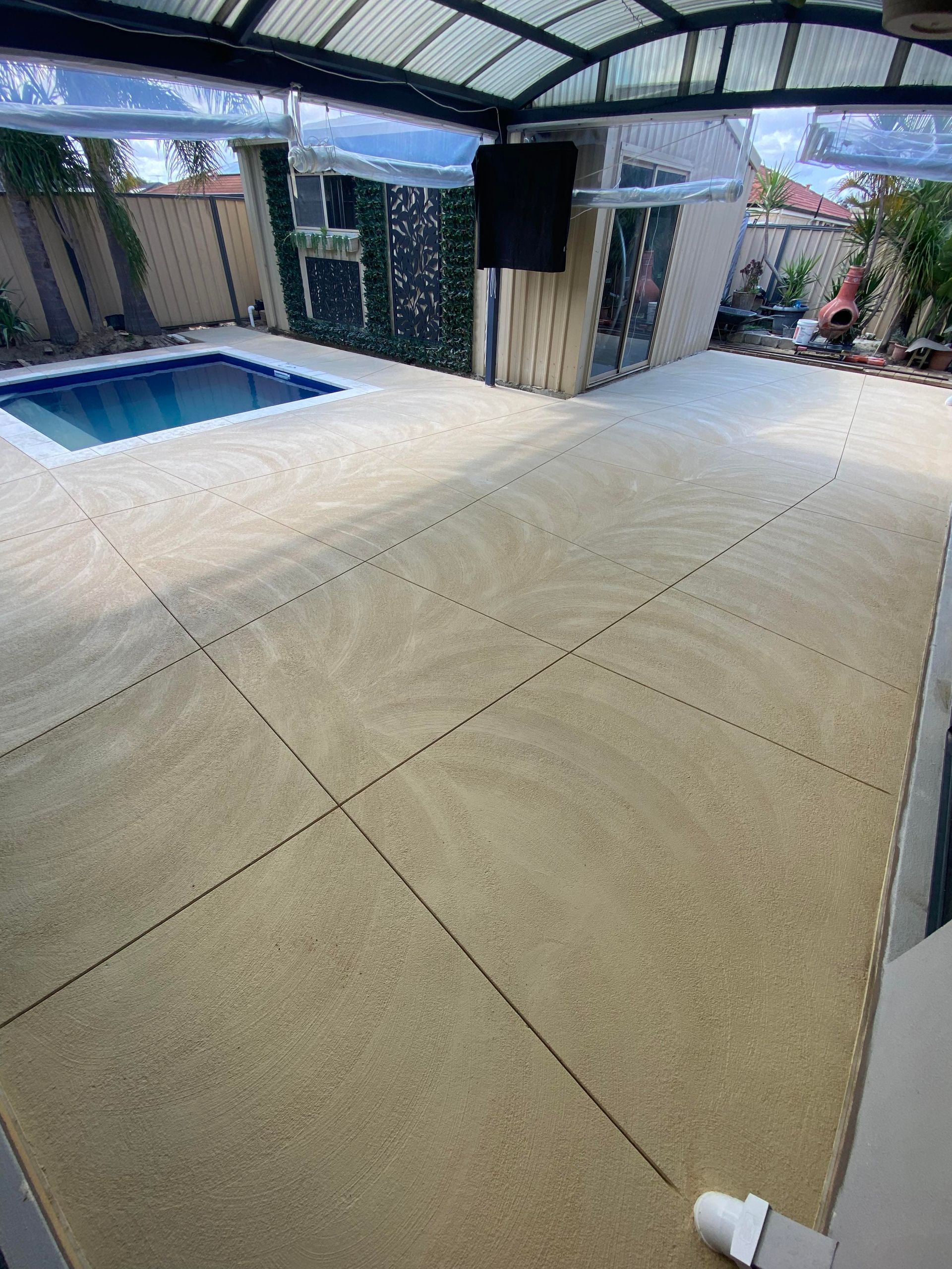 liquid limestone pool surrounds services