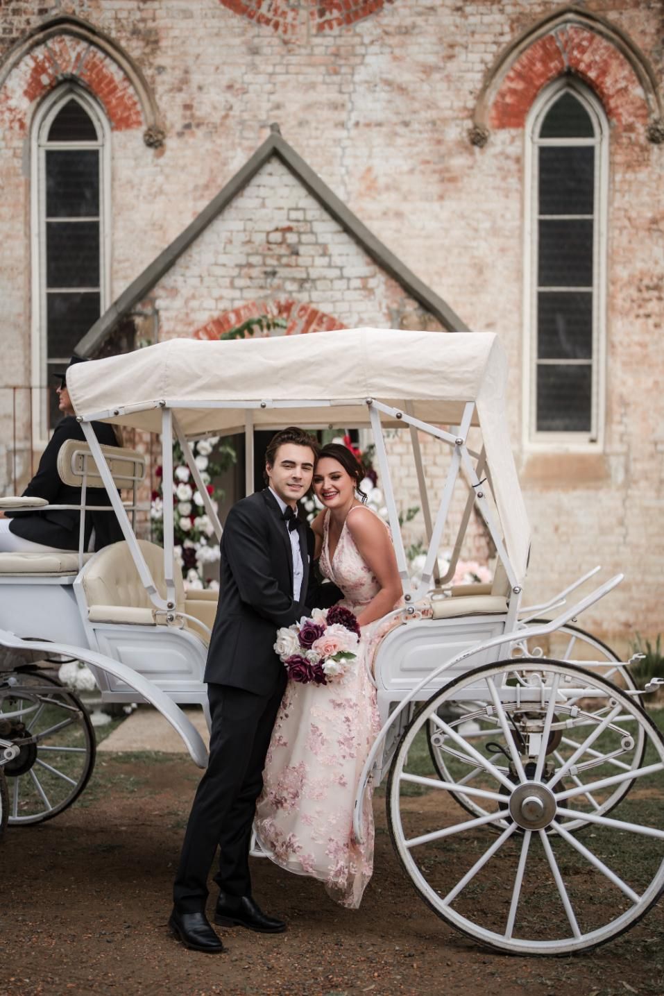 Beautiful Bride and Groom — Prestige Horse Carriages in Newcastle, NSW