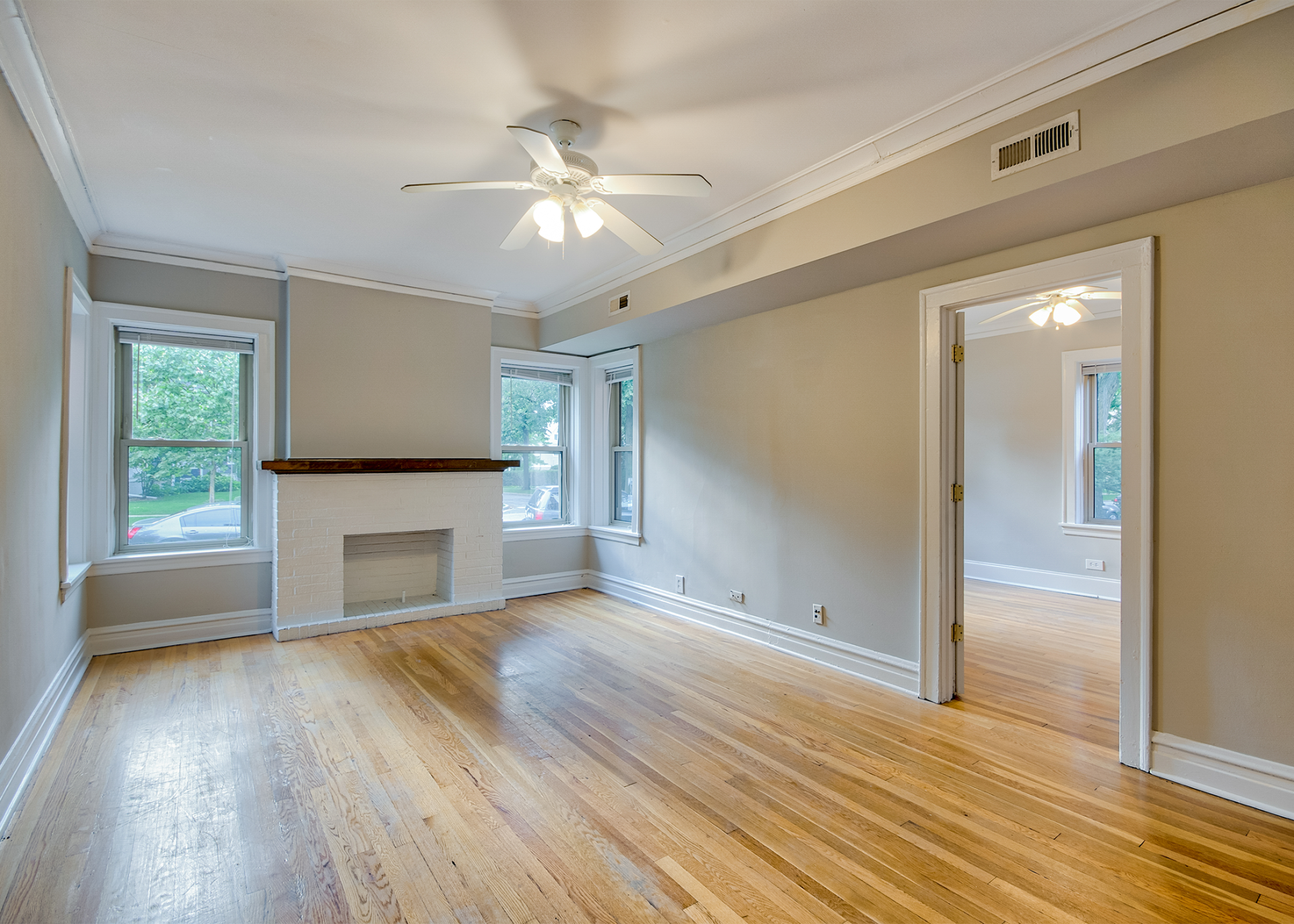 2247-Ridge-Ave interior