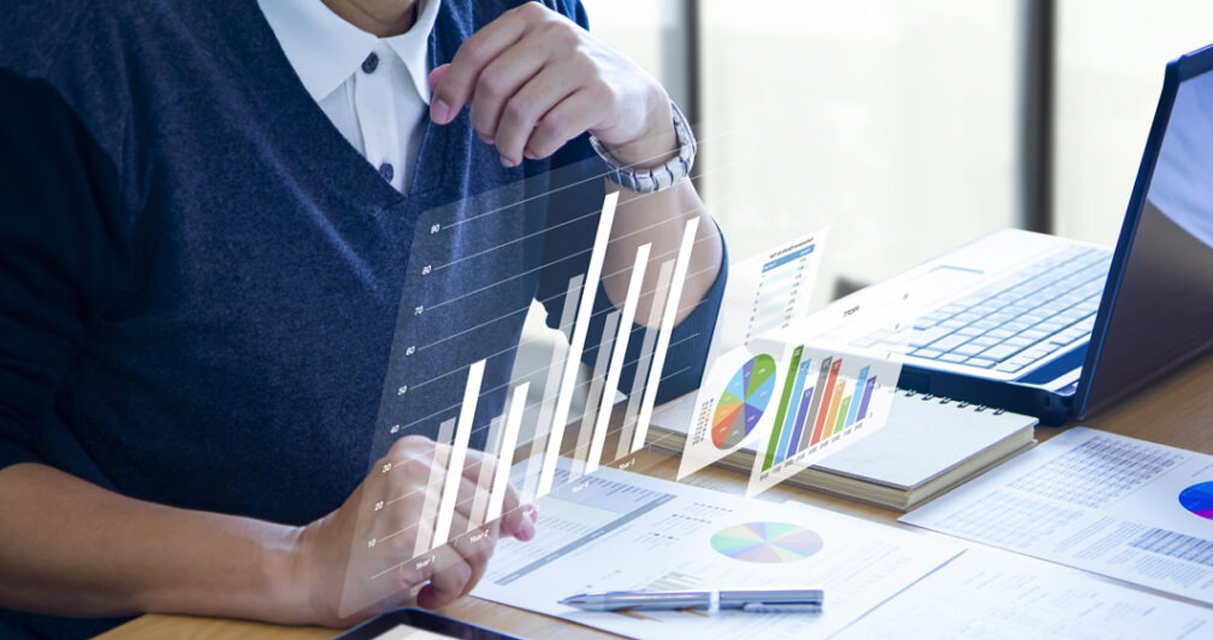 Transforme suas Informações em Relatórios Financeiros Ágeis