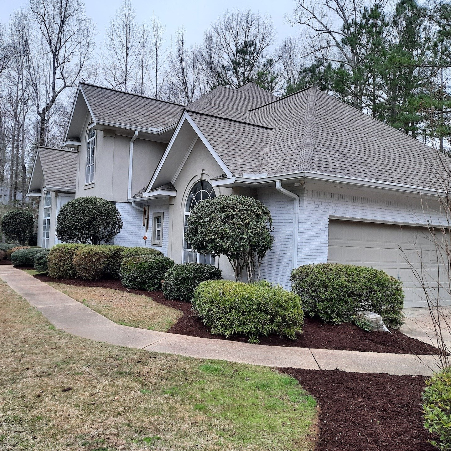 yard with new mulch install