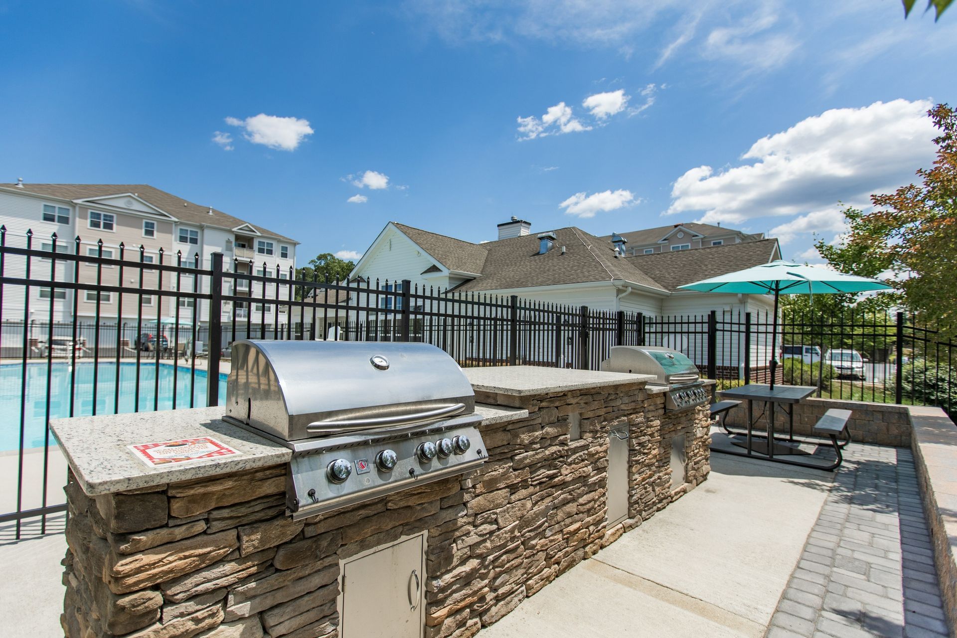 Outdoor Grill Area at The Reserve At Stoney Creek.