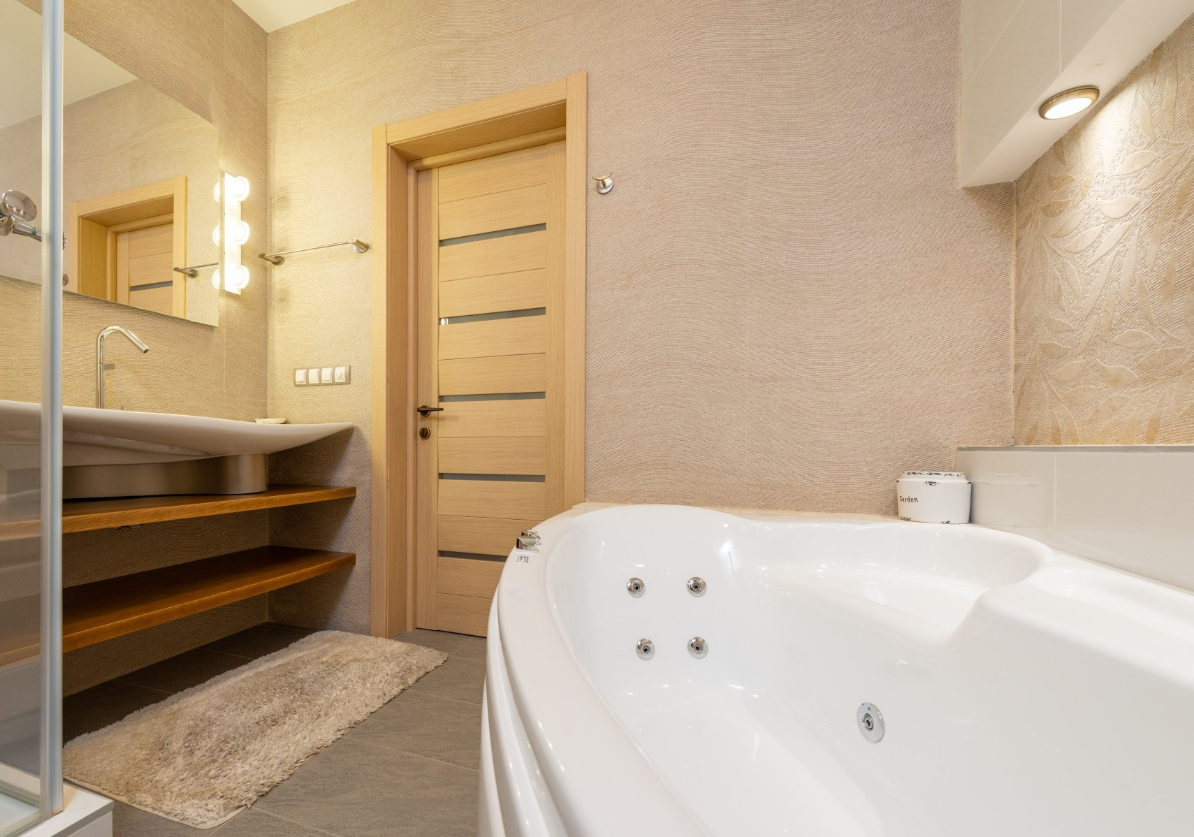 Picture of bathroom installation by Hackney Bathroom Fitters, East London.
