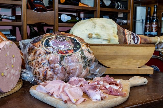 prosciutti artigianali