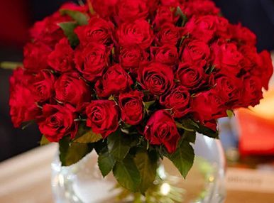 Red roses bouquet