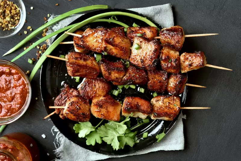 Grillades les ambassades resto-bar-lounge