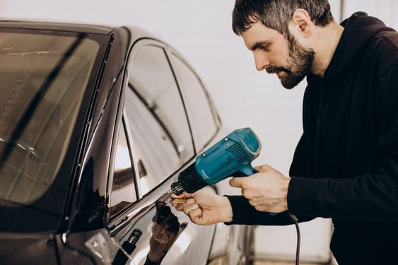 auto glass installation