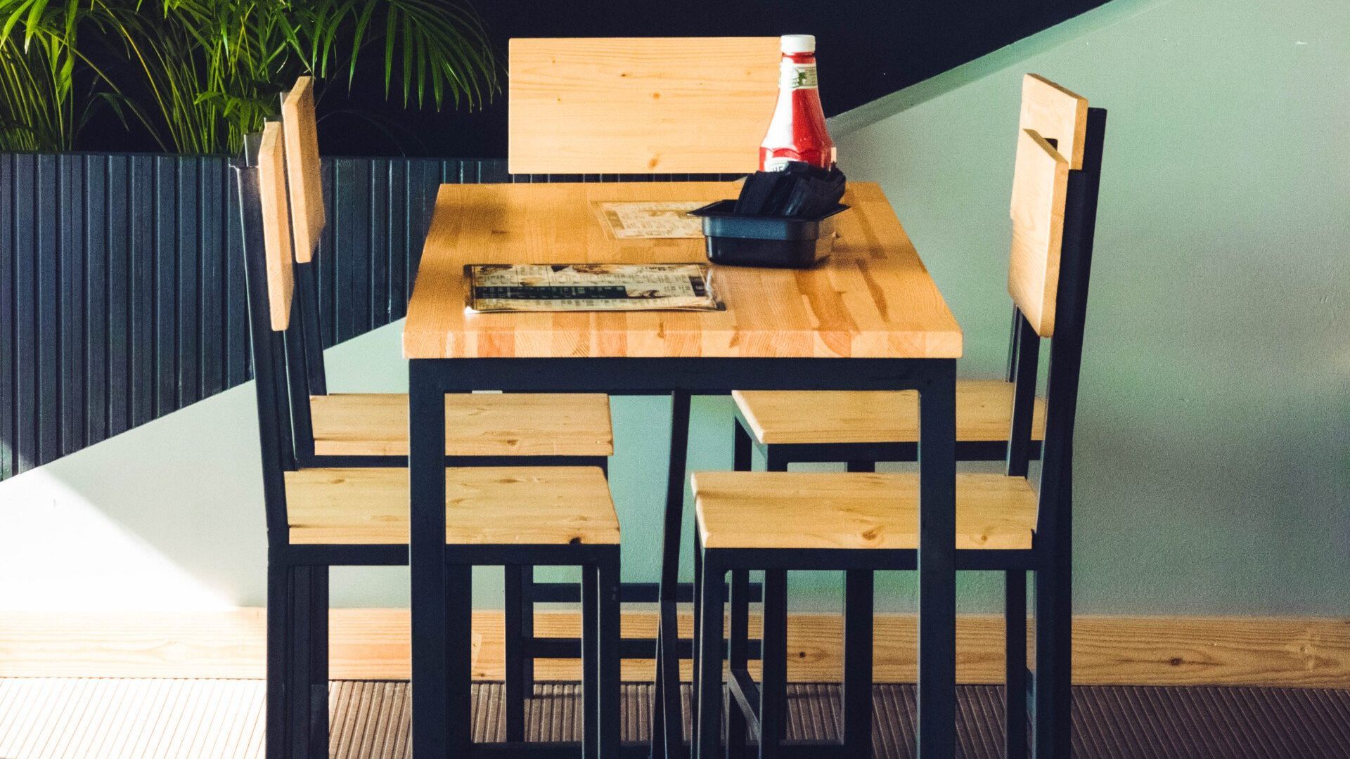 table and chairs
