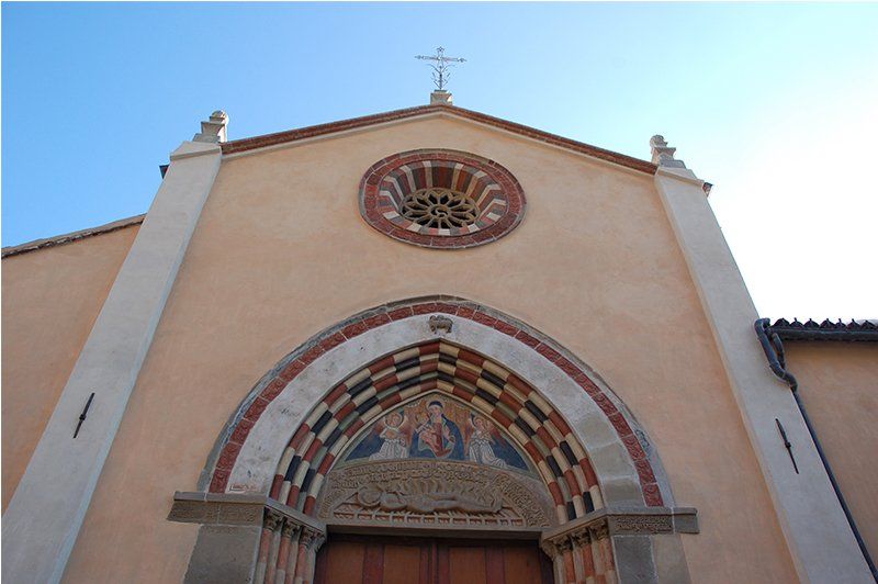 Facciata Chiesa parrocchiale di San Lorenzo Martire - Murialdo (SV)