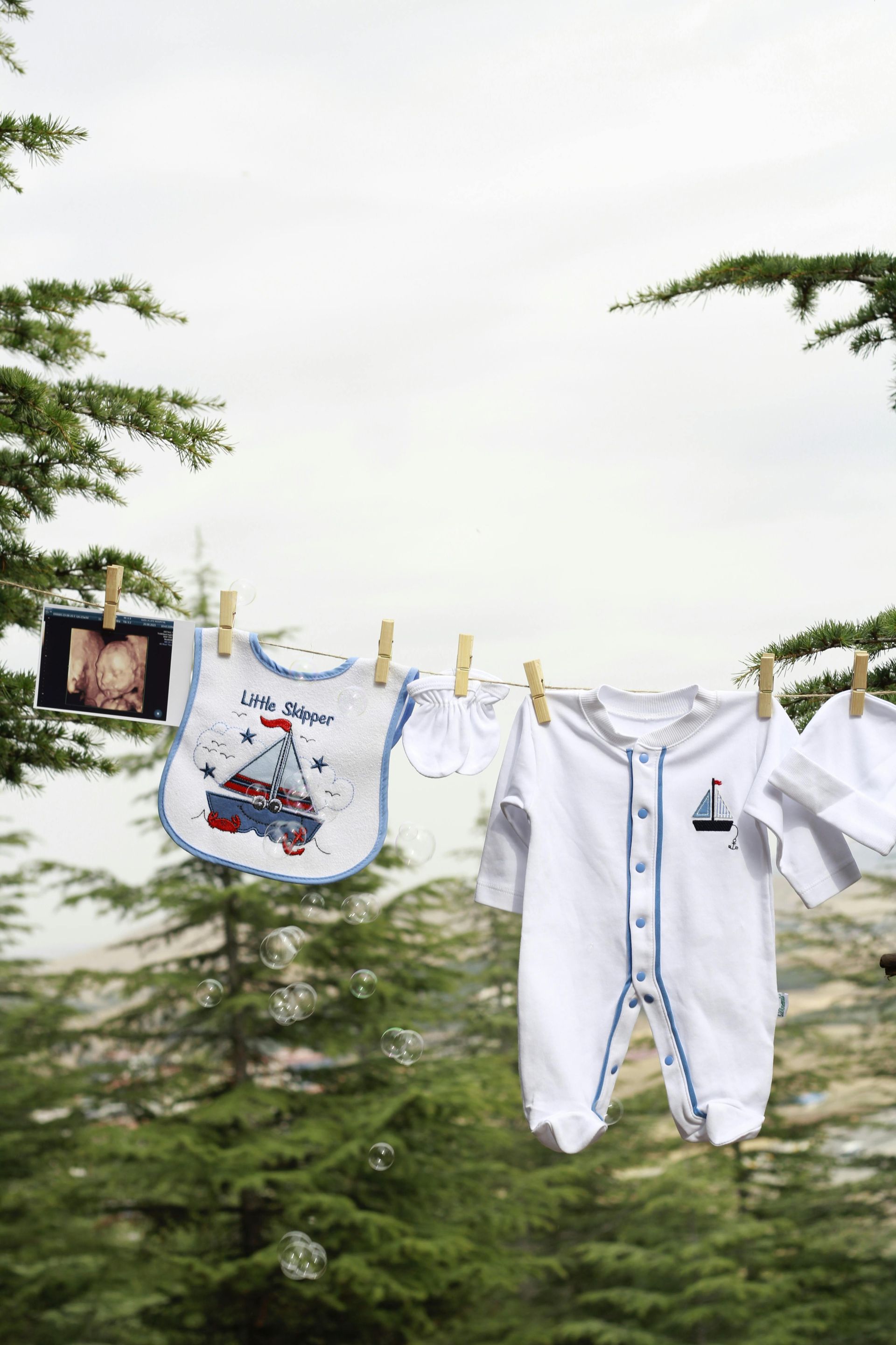 Thrifting baby clothes switzerland, What is Kinderkleiderborse, Kinderkleiderbörse