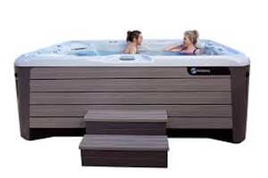 JACUZZI