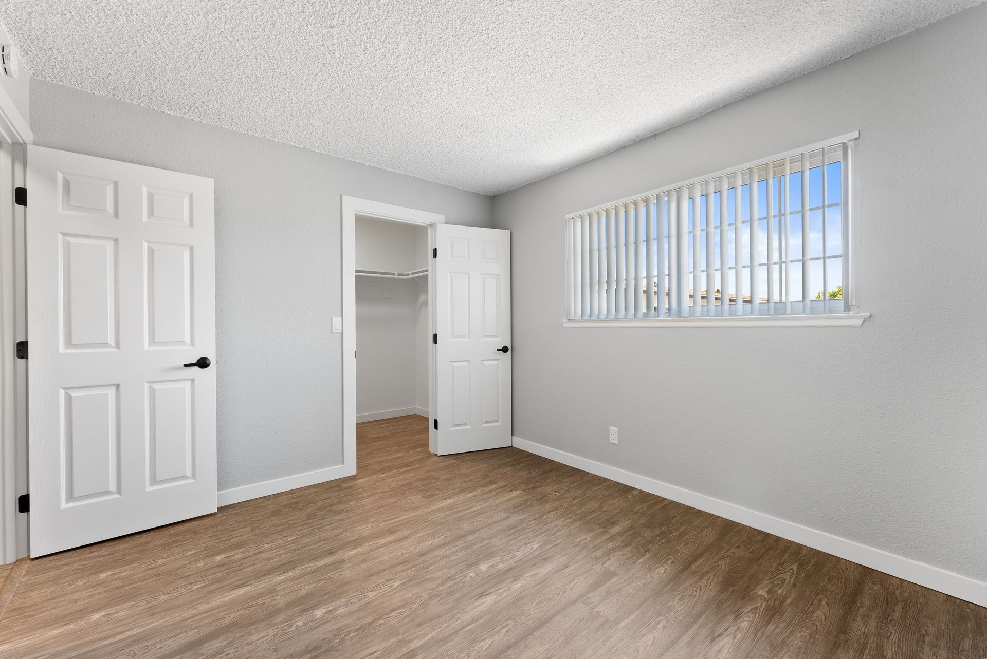 Photo gallery displaying Exterior and Interior photos of Villa Del Sol. Visit the amenities page for full list of amenities