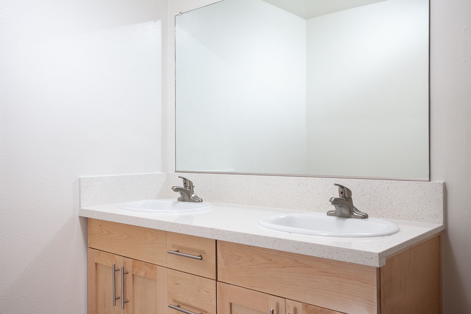 Photo gallery displaying Exterior and Interior photos of Villa Del Sol. Visit the amenities page for full list of amenities
