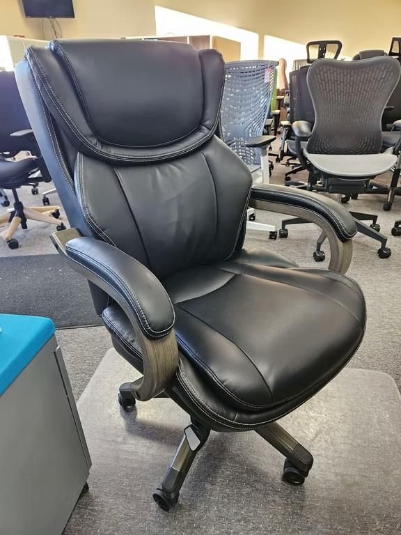 Chairs 122