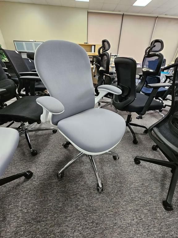 Chairs 172