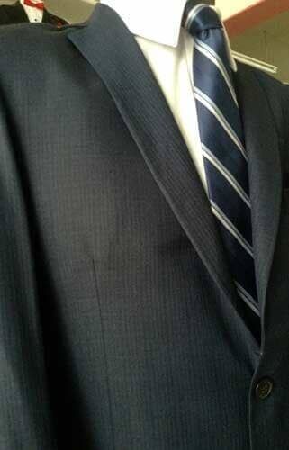 Variedad de trajes
