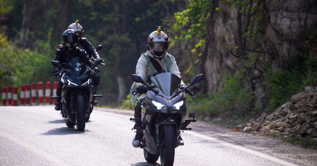 motorcycle driving school